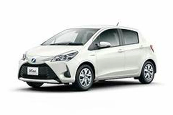 Toyota Vitz Khedoo Car Rental